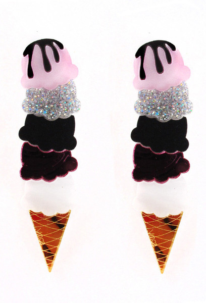 ice_cream_cone_earrings_1024x1024_d925a179-bf4a-4007-a4b2-a3d6182fb8b6_grande